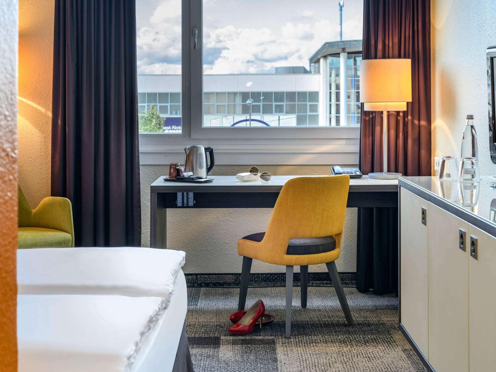 Mercure Hotel Koeln West Luaran gambar